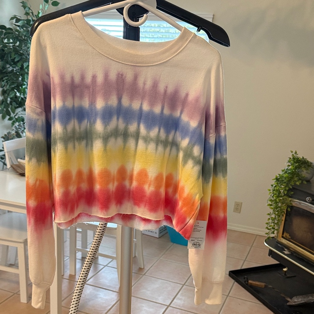 NWT tie dye crop crew neck
